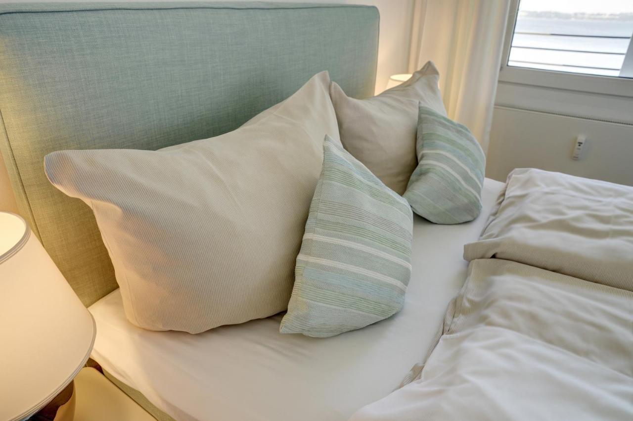Fewo1846 - Fjordview - Komfortables Studioapartment Mit Balkon Und Meerblick กลึคส์บวร์ก ภายนอก รูปภาพ
